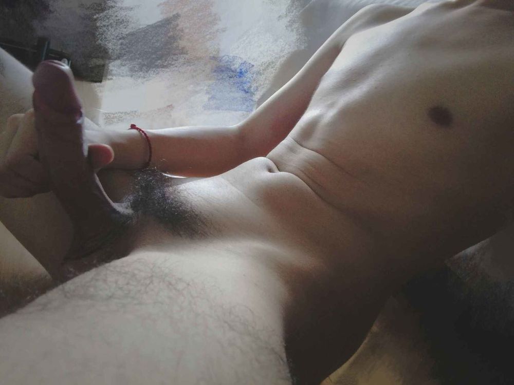 19岁男生 刚上大一 内有微信 来撩_006.jpg