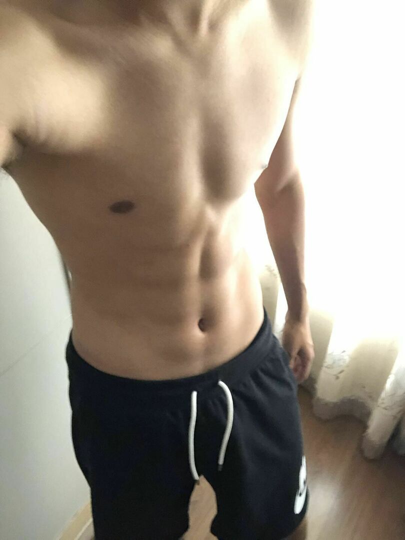 直男体育生 (18).jpg