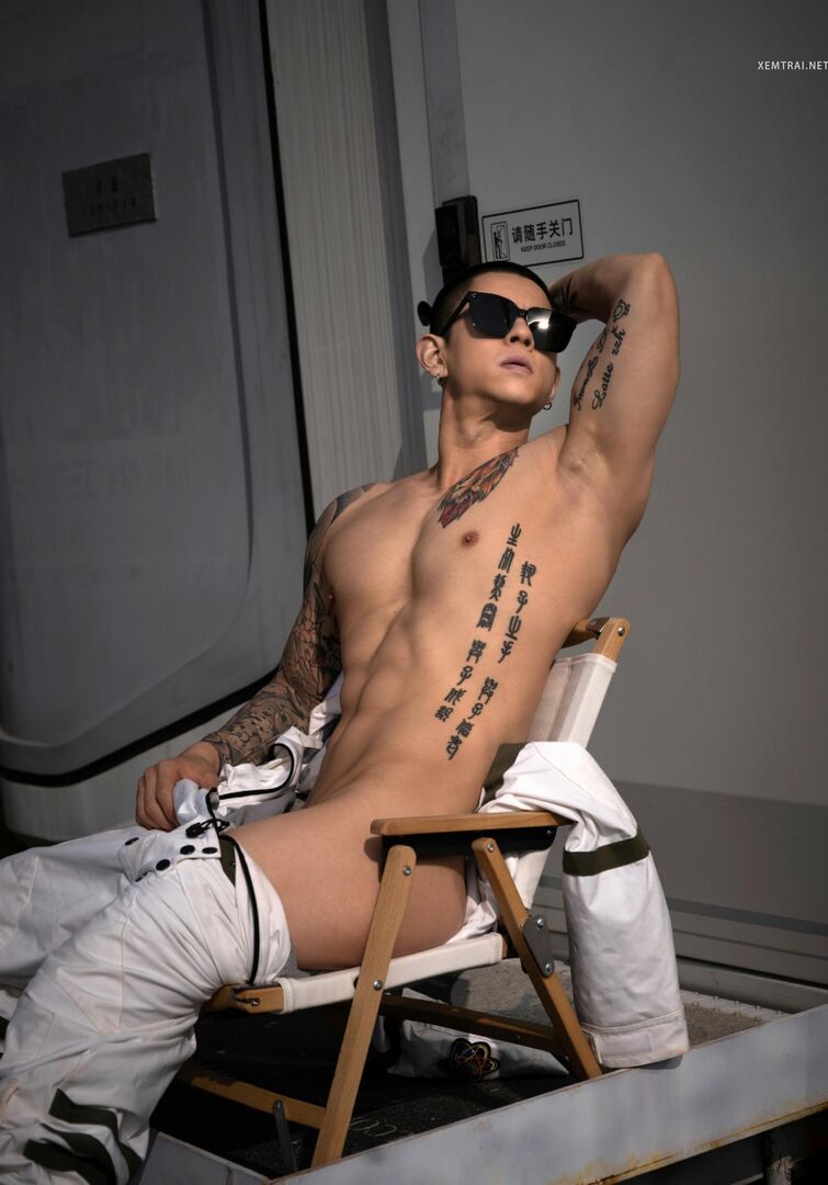 HORMONE Issue #12-2 (25).jpg