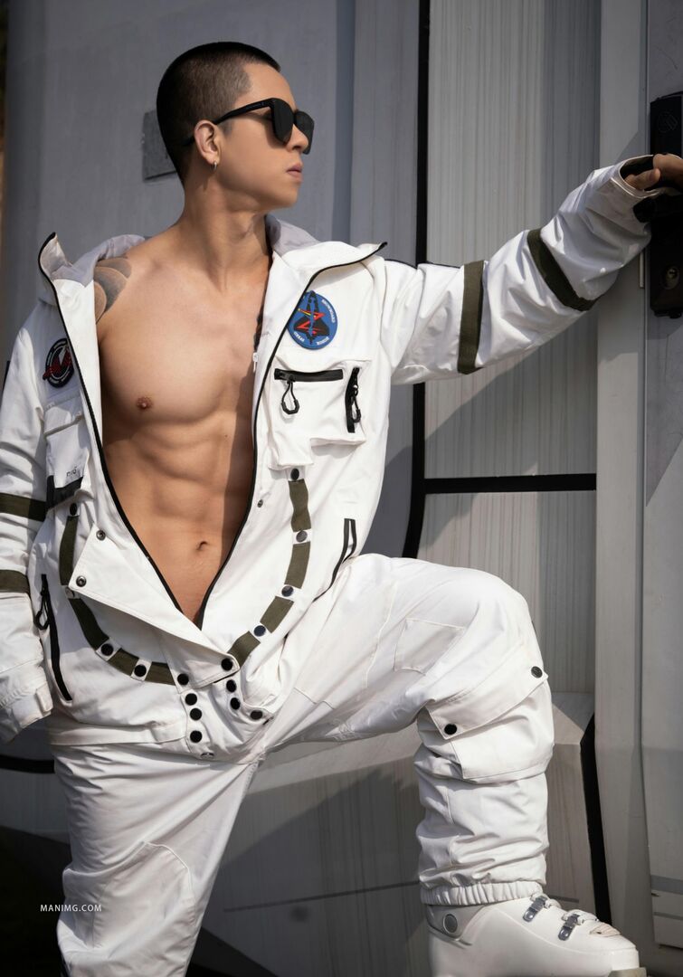 HORMONE Issue #12-2 (19).jpg