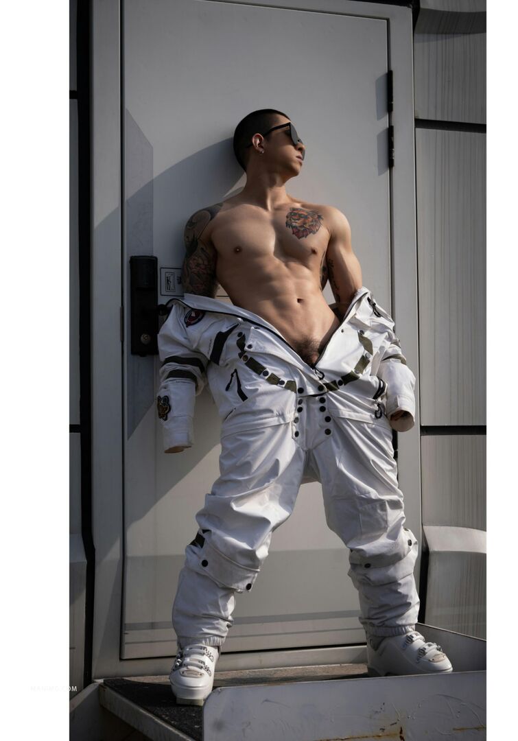 HORMONE Issue #12-2 (17).jpg