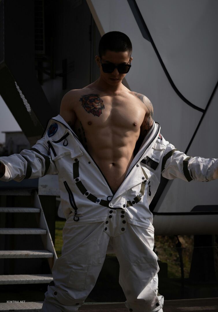 HORMONE Issue #12-2 (37).jpg