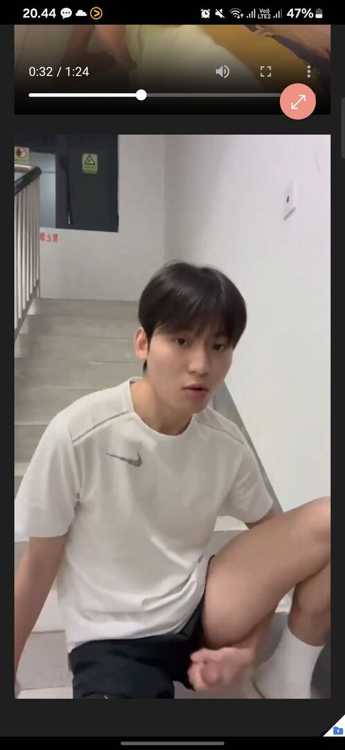 Screenshot_20250310_204445_Samsung Internet.jpg