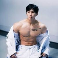 HOT ASIAN CLUB  💦💦