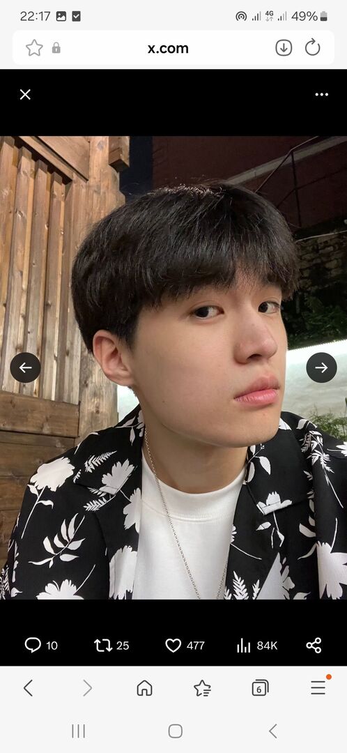 Screenshot_20251121_221753_Samsung Internet.jpg