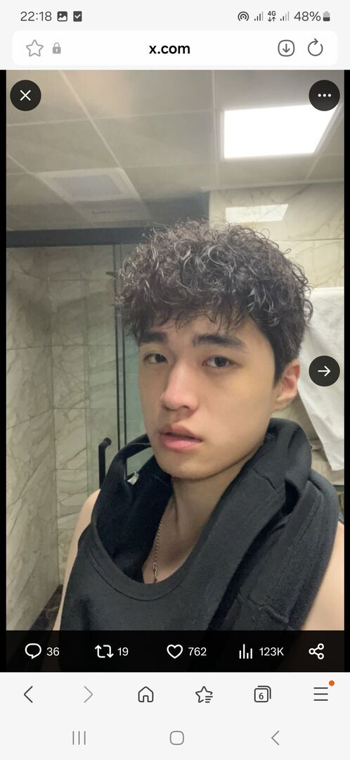 Screenshot_20251121_221814_Samsung Internet.jpg