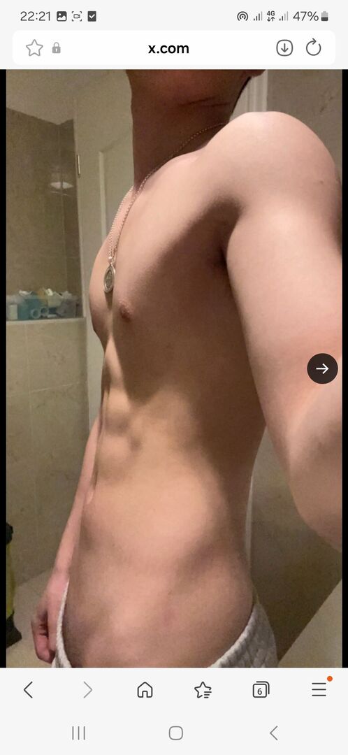 Screenshot_20251121_222136_Samsung Internet.jpg