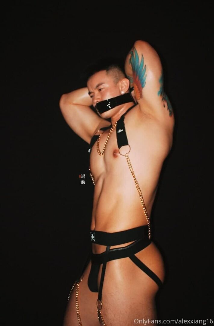 Alexxiang16 OF (32).jpg