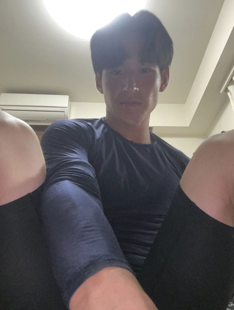 HEV7N12bEAA-8-T.thumb.jpeg.414ade1de4a304af2aa43caae1a5f211.jpeg