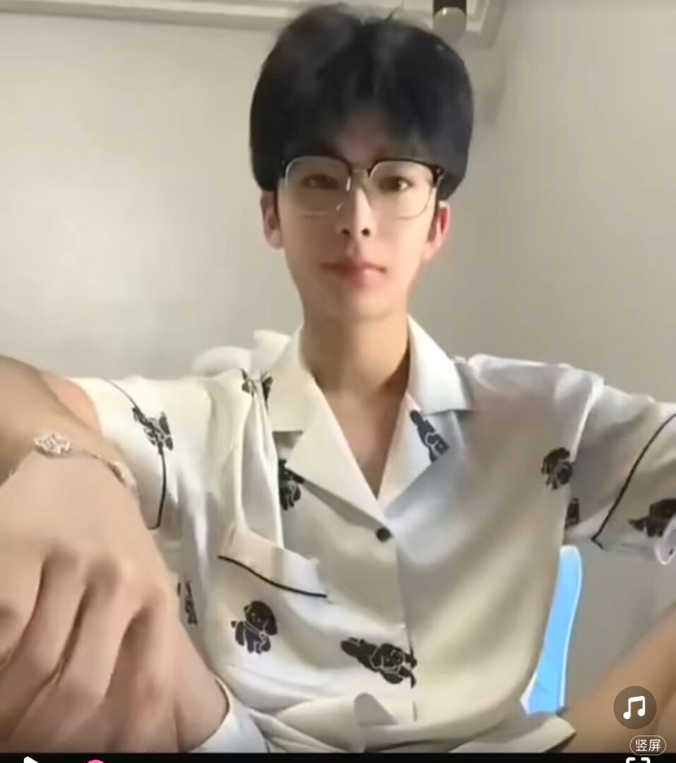 Screenshot_20260529-100525_bilibili(1).thumb.jpg.dbe1a8f34e8ead9ba38194413d072d4f.jpg